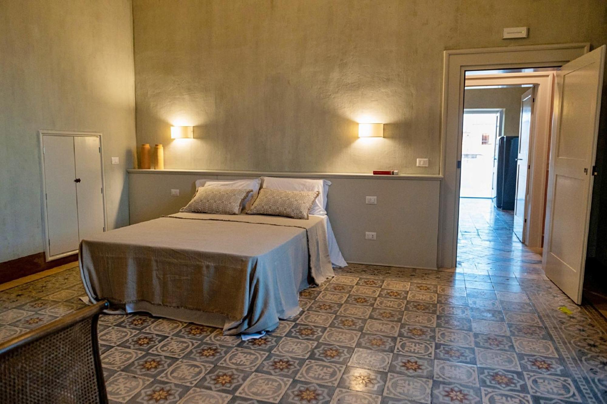 Palazzo Pati Hotel Tiggiano Luaran gambar