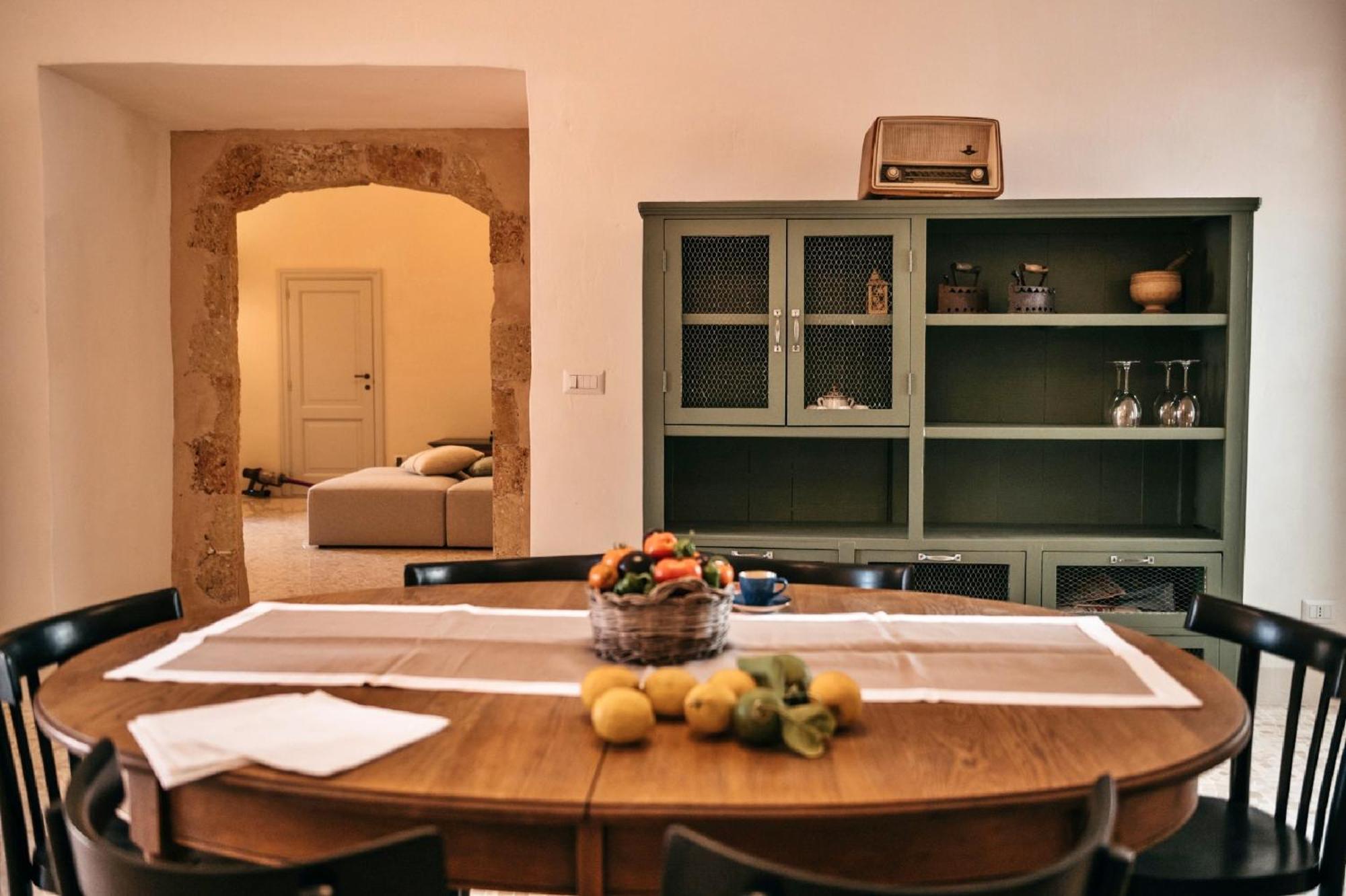 Palazzo Pati Hotel Tiggiano Luaran gambar